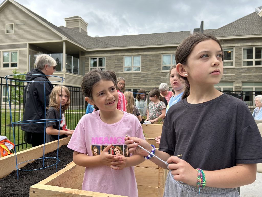 (L-R) Gibson Neill Memorial Elementary School students Braelyn Akin-Lavway and Bailey Bennett. 
