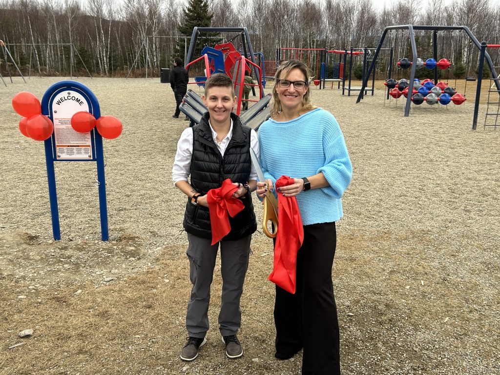 L-R, SMA Vice-Principal Heather Dexter and SMA Principal Julie Michaud.